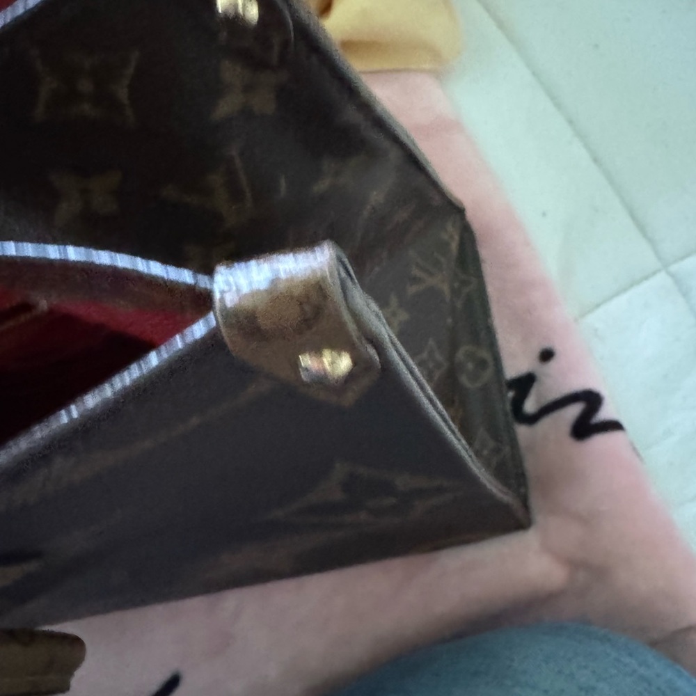Louis Vuitton ON THE GO BAG ! - Picture 7 of 16